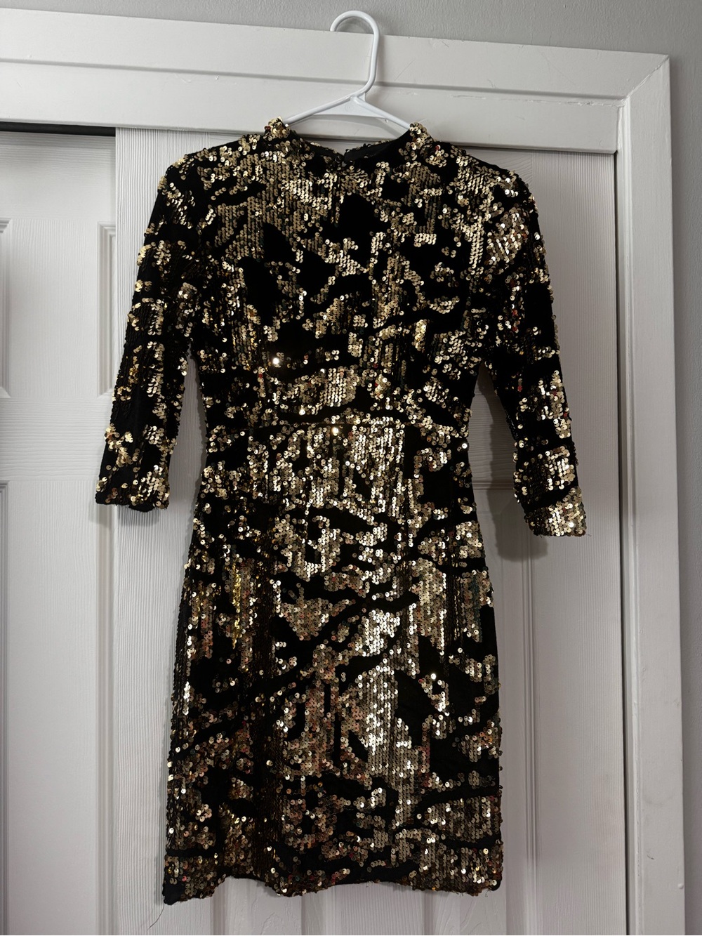 Zara Black and Gold Sequin Long Sleeve Cocktail Dress
